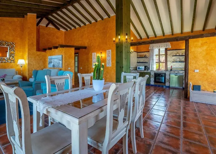 Casa Magma Адехе